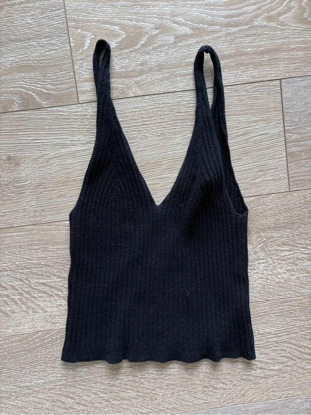 Forever 21 Black Ribbed V-Neck Knit Tank Top